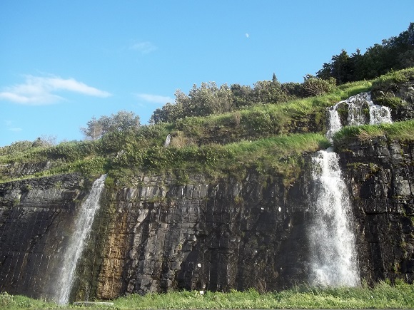 chutes de Gros-Morne